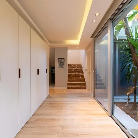 Yalikavak'ta Tam Mahremiyetli Tasarim Villa